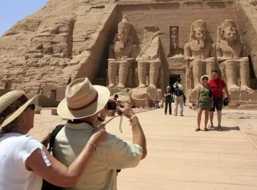 السياحة تعزز خدمات الإرشاد السياحي من اللغات الأجنبية واستقطاب اللغات النادرة