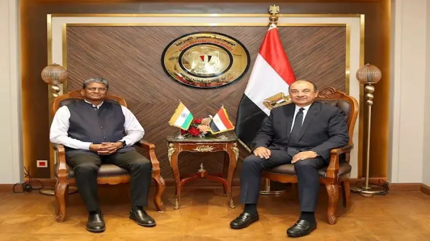 مباحثات بين قطاع الأعمال وسفير الهند بالقاهرة لتعزيز التعاون الصناعي والاستثماري