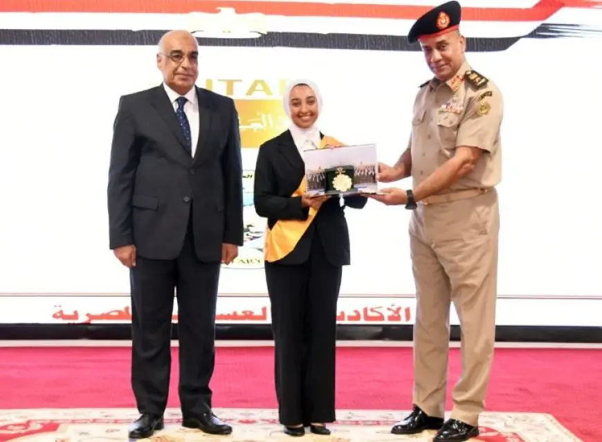 وزير العدل يُشيد بتجربة الأكاديمية العسكرية في تأهيل القضاة.. ويؤكد: تدريب الكوادر أولوية وطنية