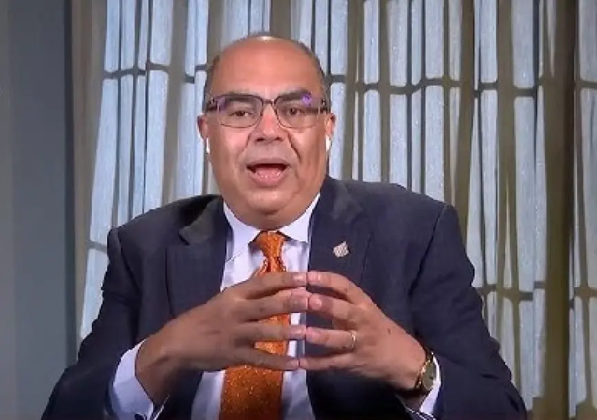 هل بيع قطعة أرض أو طرح مشروع لمستثمر يعد استثمارا أم لا؟ محمود محيي الدين يجيب
