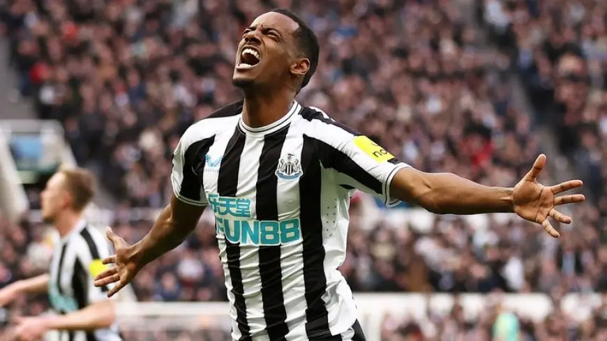 إيزاك يشترط 60 مليون يورو سنويا للموافقة على عرض الهلال