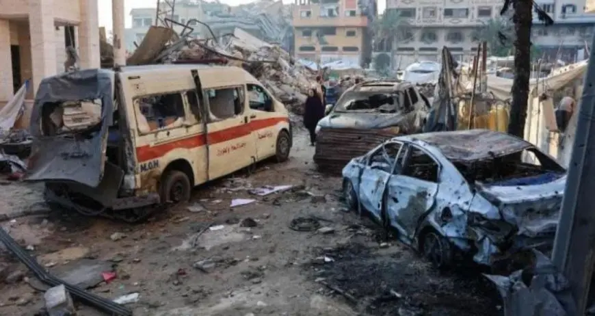 تحقيق استقصائي عبري: الاحتلال ينتهج سياسة الضربة المزدوجة لقصف فرق الإنقاذ في غزة