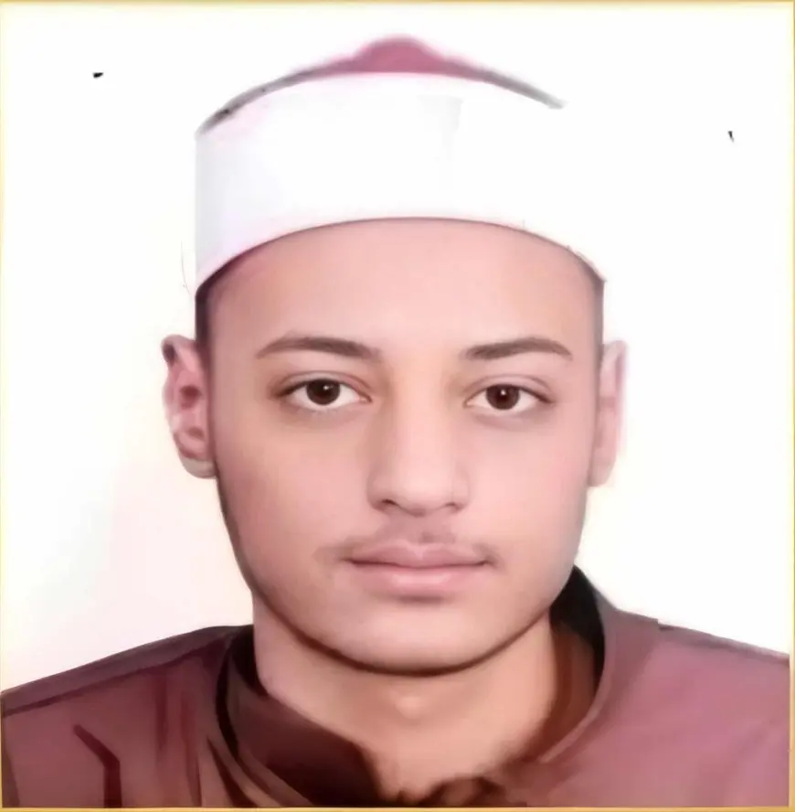 الطالب محمد مصطفى الثالث جمهوريا علمي في الثانوية الأزهرية: عائلتي مشهود لها بالعلم والتقوى