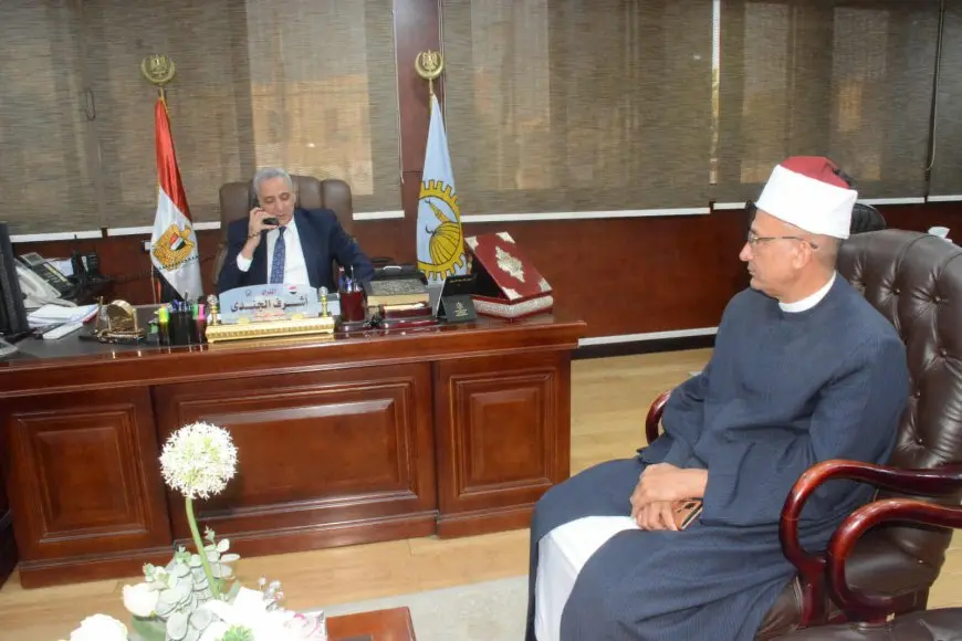 فتيات الغربية يحصدن المراكز الأولى في الثانوية الأزهرية.. والمحافظ: أنتن فخر مصر وأملها