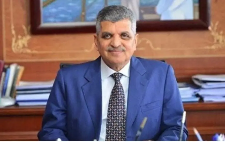 أسامة ربيع: قناة السويس الجديدة رفعت عدد السفن اليومية التي تعبر يوميًا بنحو الضعف