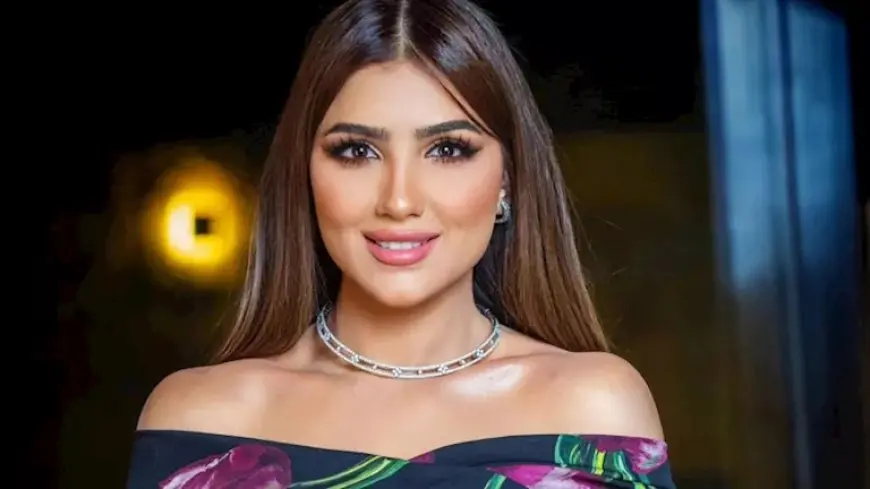 بـ”ملابس صيفية”.. أحدث جلسة تصوير لـ مي عمر بجوار سيارة فارهة
