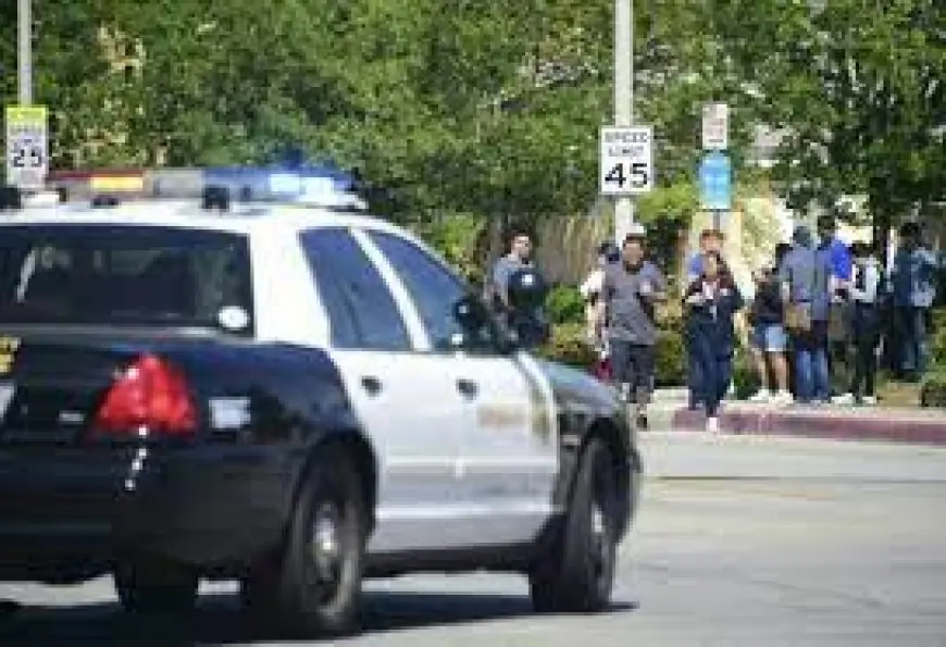 أمريكا.. احتجاز المشتبه به في حادث طعن 11 شخصا في ميشيجان