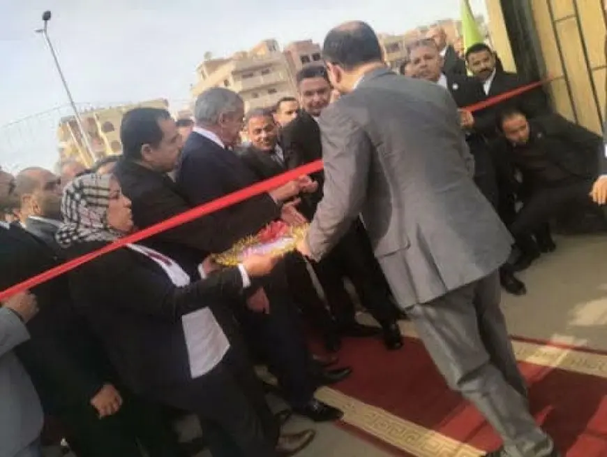 إغلاق سوق مجلس أمناء العاشر من رمضان بعد 6 أشهر من افتتاحه بسبب خسائر مالية