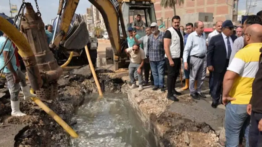 تعرف على المناطق المتضررة من انكسار خط مياه بالمنصورة -صور