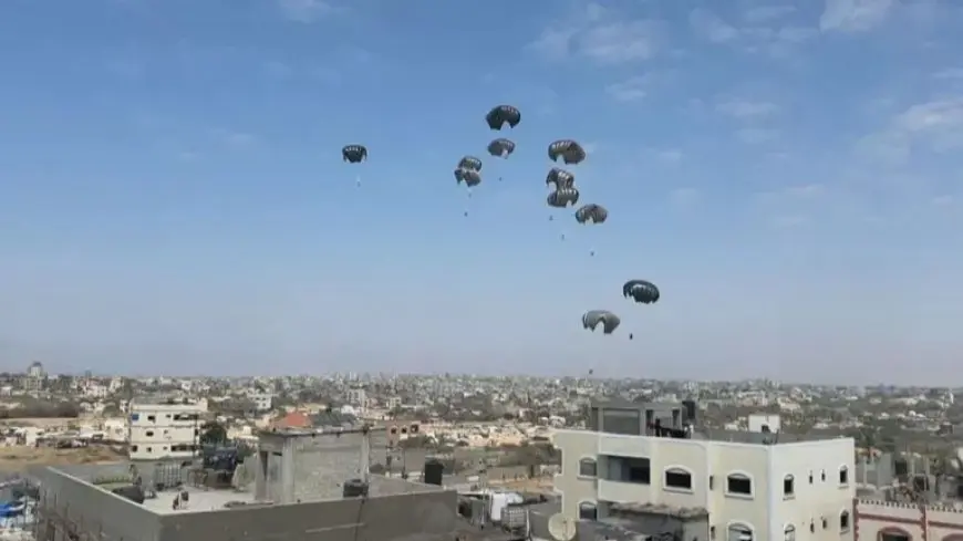 الإمارات تواصل الإسقاط الجوي للمساعدات فوق غزة
