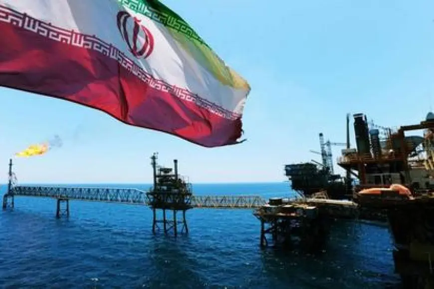 الولايات المتحدة تستهدف عائدات النفط الإيراني بأكبر عقوبات منذ عام 2018