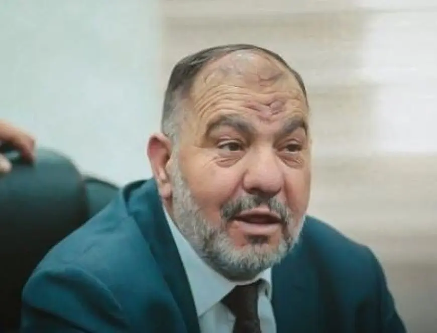 فلسطين.. ملثمون يعتدون بالضرب على رئيس بلدية الخليل أثناء خروجه من المسجد