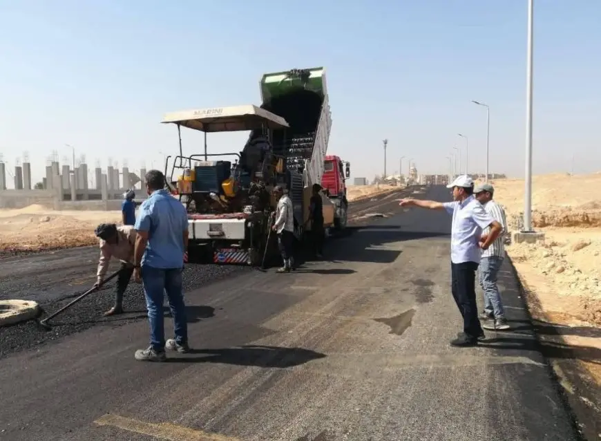 وزير الإسكان يتابع موقف المشروعات السكنية والبنية الأساسية والتطوير في عدة مدن بالصعيد