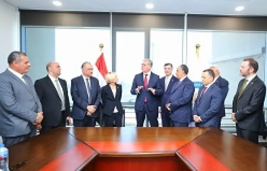 البترول: توقيع اتفاقية جديدة مع إيني وبي بي لحفر بئر استكشافية في منطقة التزام تمساح