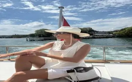 بـ”شورت وإطلالة جريئة”..بسمة بوسيل تستمتع بإجازة الصيف والجمهور يعلق (صور)