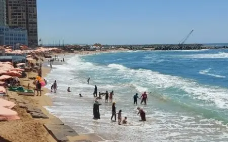 فيديو.. الأرصاد تحذر المصطافين من ارتفاع أمواج البحر المتوسط لليوم الثالث على التوالي