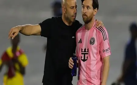 ماسكيرانو: نحلم باستمرار ميسي مع إنتر ميامي.. والقرار بيده