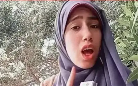 القبض على “علياء قمرون” بتهمة الإساءة للآداب العامة