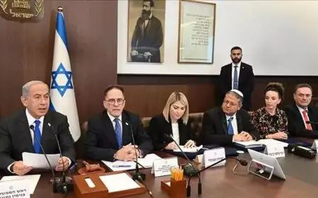 إعلام عبري: صدام محتمل بين المستويين السياسي والعسكري في إسرائيل