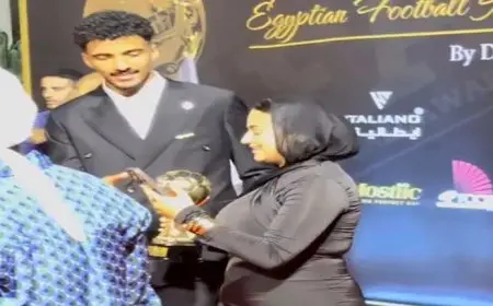 الظهور الأول لحسام عبدالمجيد وزوجته في حفل دير جيست بعد عقد قرانه