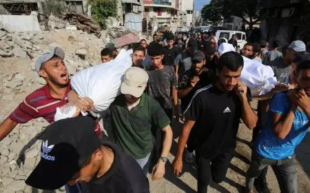 إسرائيل تقتل 37 فلسطينيا بينهم عائلة كاملة في مختلف مناطق غزة