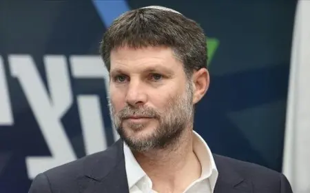 سموتريتش: رد إسرائيل على فيديو الرهينة الذي يعاني الضعف والهزال يجب أن يكون التدمير الكامل لحماس