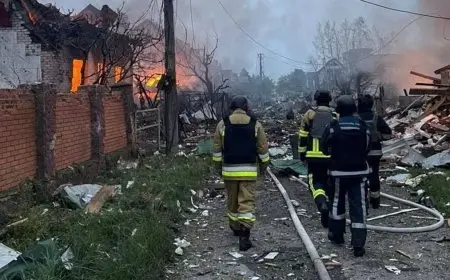 سلطات روسية: إخماد حريق بمستودع للنفط جراء هجوم أوكراني