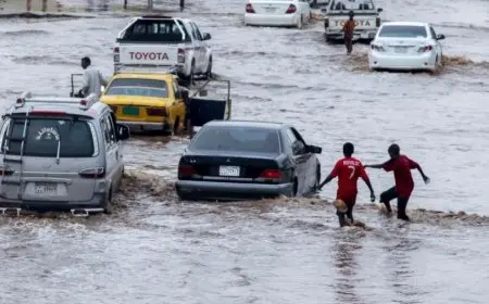 باكستان: وفاة نحو 300 شخص بينهم 140 طفلا جراء الأمطار الموسمية