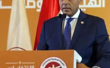 المستشار أحمد بنداري يعزي أسر المتوفين خلال فترة العملية الانتخابية