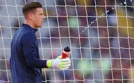 تير شتيجن يرفض التوقيع على تقريره الطبي وبرشلونة يفتح ضده تحقيقًا تأديبيًا