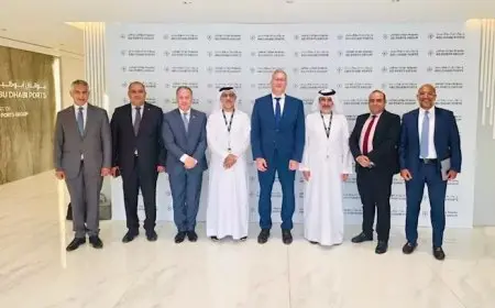 وزير البترول يبحث مع مجموعة موانئ أبوظبي تنفيذ مذكرة التفاهم المشتركة