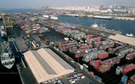موانئ العراق: أي سفينة لا تحمل وثائق رسمية لا تدخل البلاد