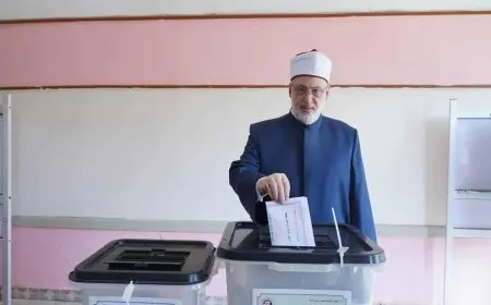 وكيل الأزهر يُدلي بصوته في انتخابات الشيوخ.. ويؤكد: المشاركة واجب وطني