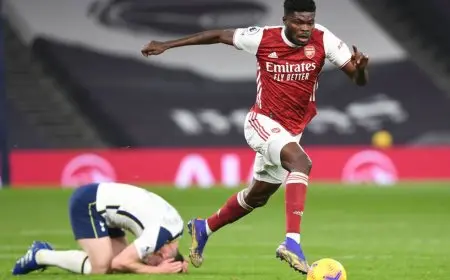 بعد اتهامه في 5 قضايا اغتصاب.. الإفراج بكفالة مشروطة عن بارتي