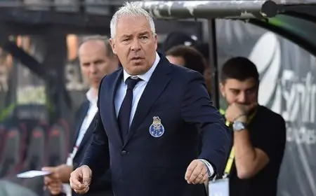 وفاة أسطورة بورتو خلال تدريب الفريق