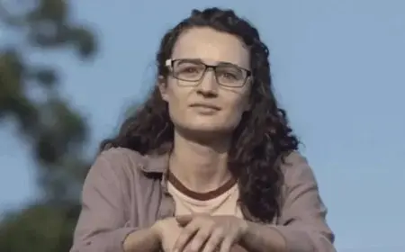 وفاة الممثلة كيلي ماك عن عمر 33 عامًا بعد صراع مع السرطان