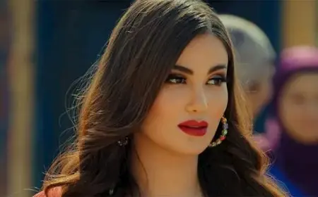 “خسيتي وبقيتي فراشة”.. 15 صورة جريئة لـ هدى الإتربي تثير بهم الجدل