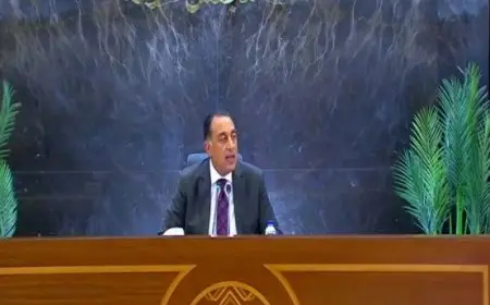 مدبولي: آلاف الشاحنات المصرية تتواجد قرب معبر كرم أبو سالم لدخول قطاع غزة