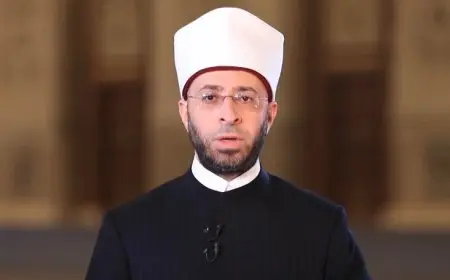 وزير الأوقاف يهنئ نظيره الأردني على تجديد الثقة الملكية