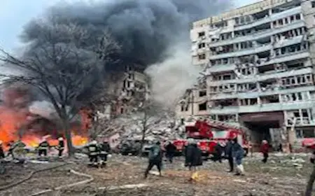 مقتل وإصابة 7 أشخاص في قصف روسي بجنوب شرق أوكرانيا