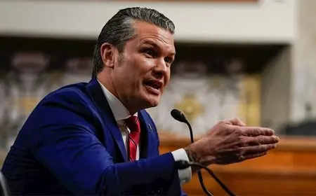 صورة لوزير الدفاع الأمريكي بالجِينز تُشعل مواقع التواصل