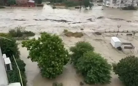 انهيار طيني يضرب قرية هندية ويخلّف قتلى ومفقودين (صور- فيديو)