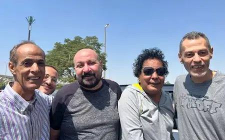 أول صورة لمحمد منير بعد مغادرة المستشفى