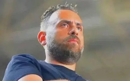 “وكيله جون إدوارد”.. إعلامي يفجر مفاجأة حول مصير لاعب الأهلي