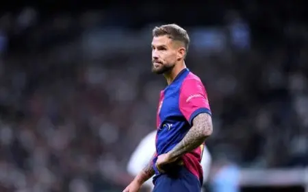 لماذا يرحل إينيجو مارتينيز مجانًا عن برشلونة؟