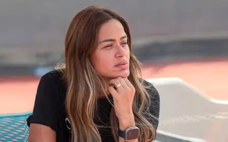 “هو يُحيي اللعبة وأنا أُعلي العقلية”.. 9 صور من تعاون ميدو وزوجته في أكاديميته