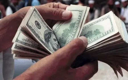 بسبب ترامب.. الدولار يتجه لتكبد خسائر أسبوعية