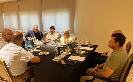 وزير الرياضة يعقد اجتماعا تنسيقيا لمتابعة سير بطولة العالم لليد للناشئين