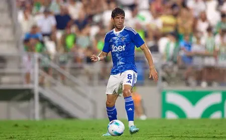 سيرجي روبرتو: مواجهة برشلونة في جامبر ستكون خاصة