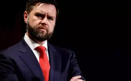 نائب ترامب: الرئيس تأثر بشدة من صور الأزمة الإنسانية بغزة